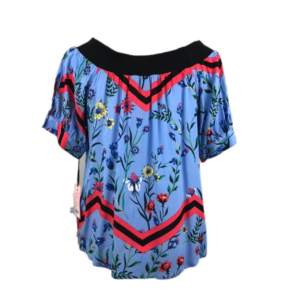 JUICY COUTURE Top Chevon Off Shoulder Short Sleeves Rayon Blue Floral Small - Picture 2 of 7